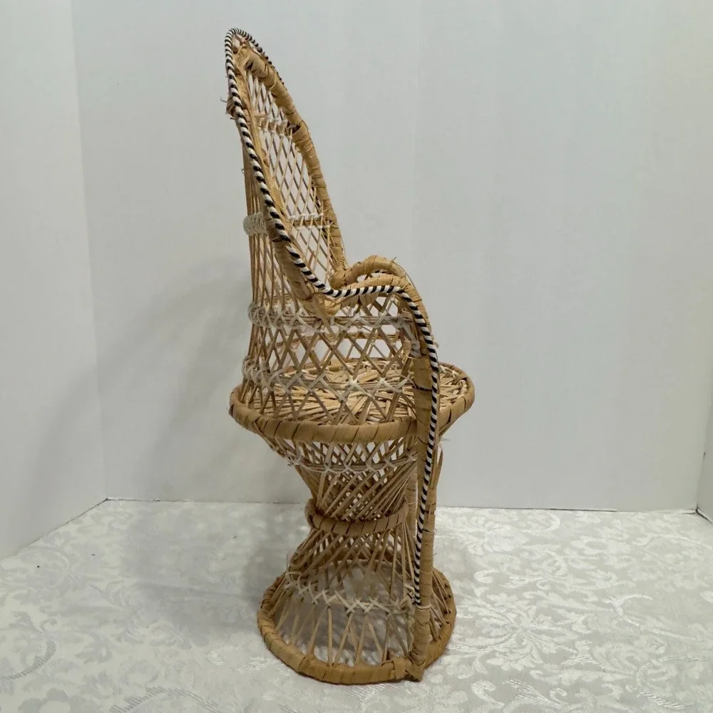 Wicker Peacock Fan Rattan Chair 16
